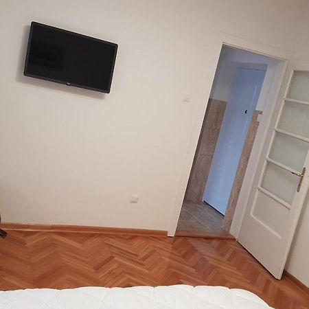 Apartment Bregovi เทรบินเย ภายนอก รูปภาพ
