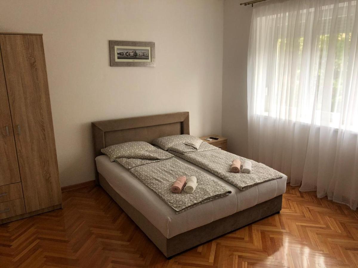 Apartment Bregovi เทรบินเย ภายนอก รูปภาพ